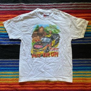 2004 Chase Authentics Jeff Gordon Wizard of Oz T-shirt